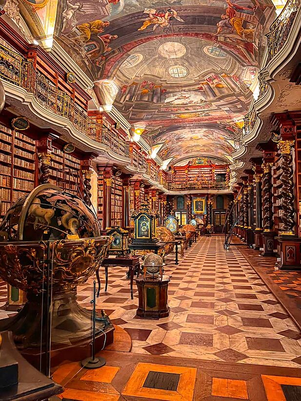 Source: Third Eye Travellor - Baroque Library